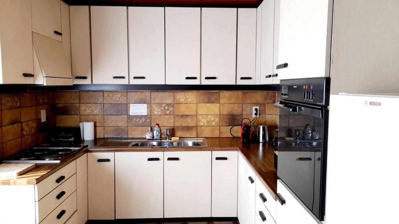 Logies Hanssen Beveren  Exterior foto